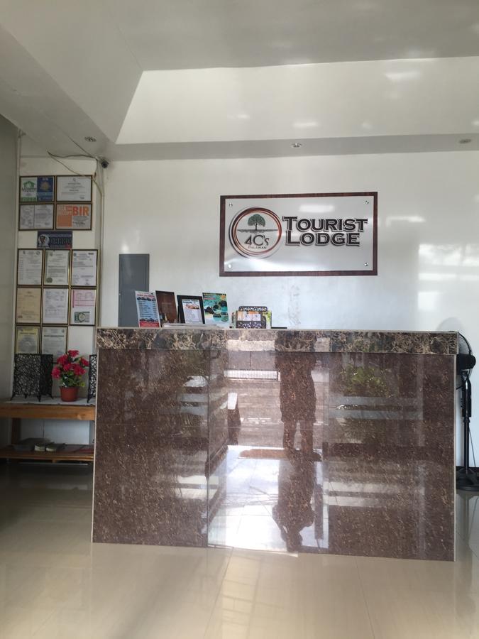 4C'S Tourist Lodge Puerto Princesa ภายนอก รูปภาพ